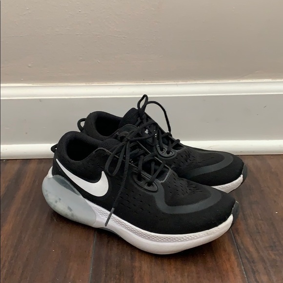 Nike Other - SUC Nike Joyride Youth Running Black Sneaker